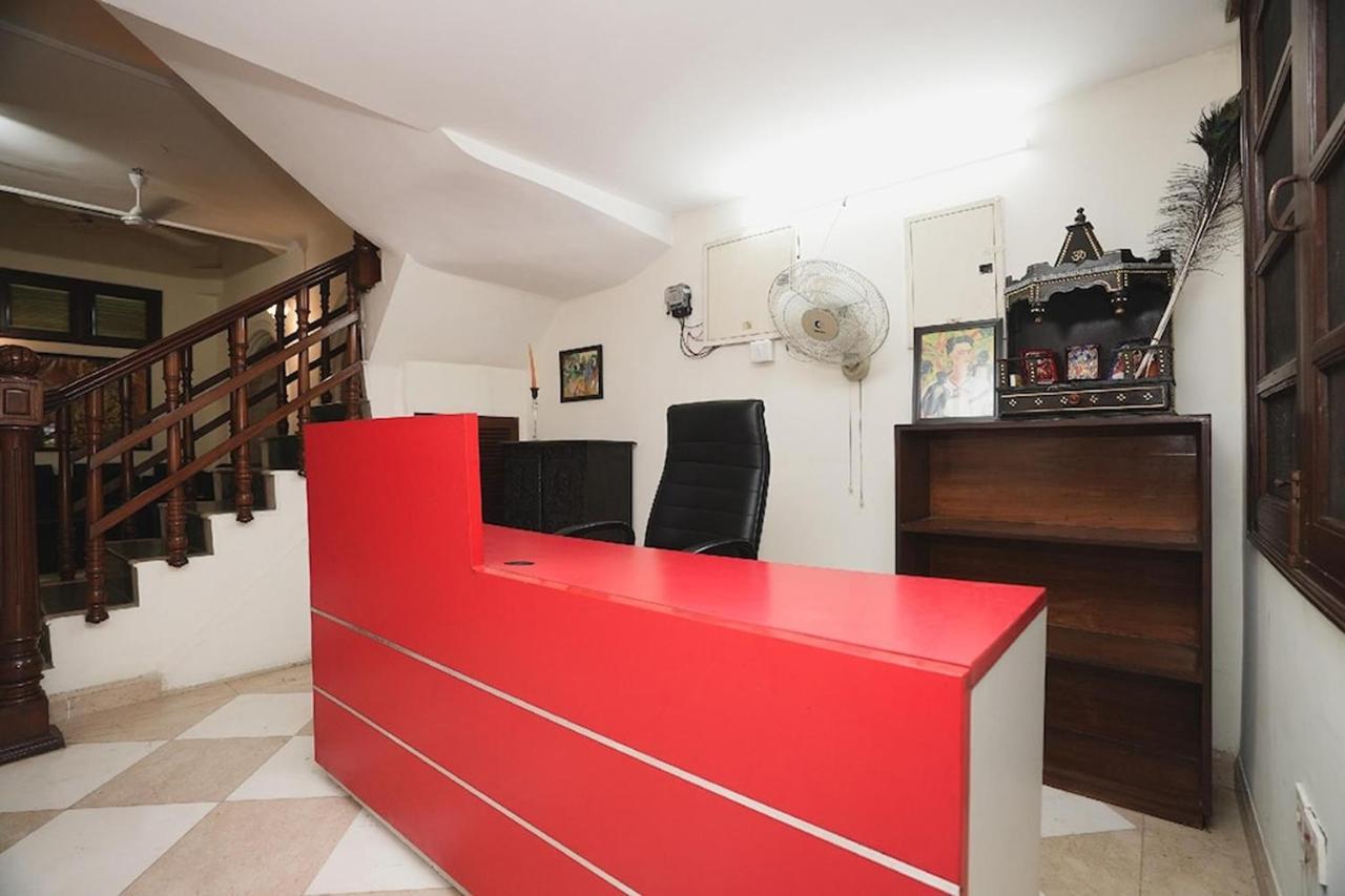 Greenleaf And Suites, Chittaranjan Park