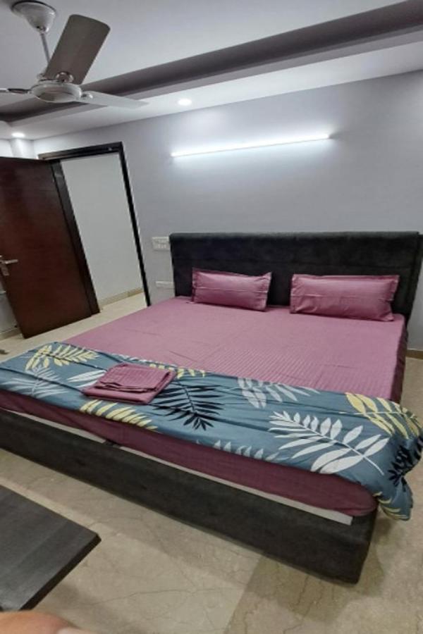 Greenleaf And Suites, Chittaranjan Park Hotel 3*