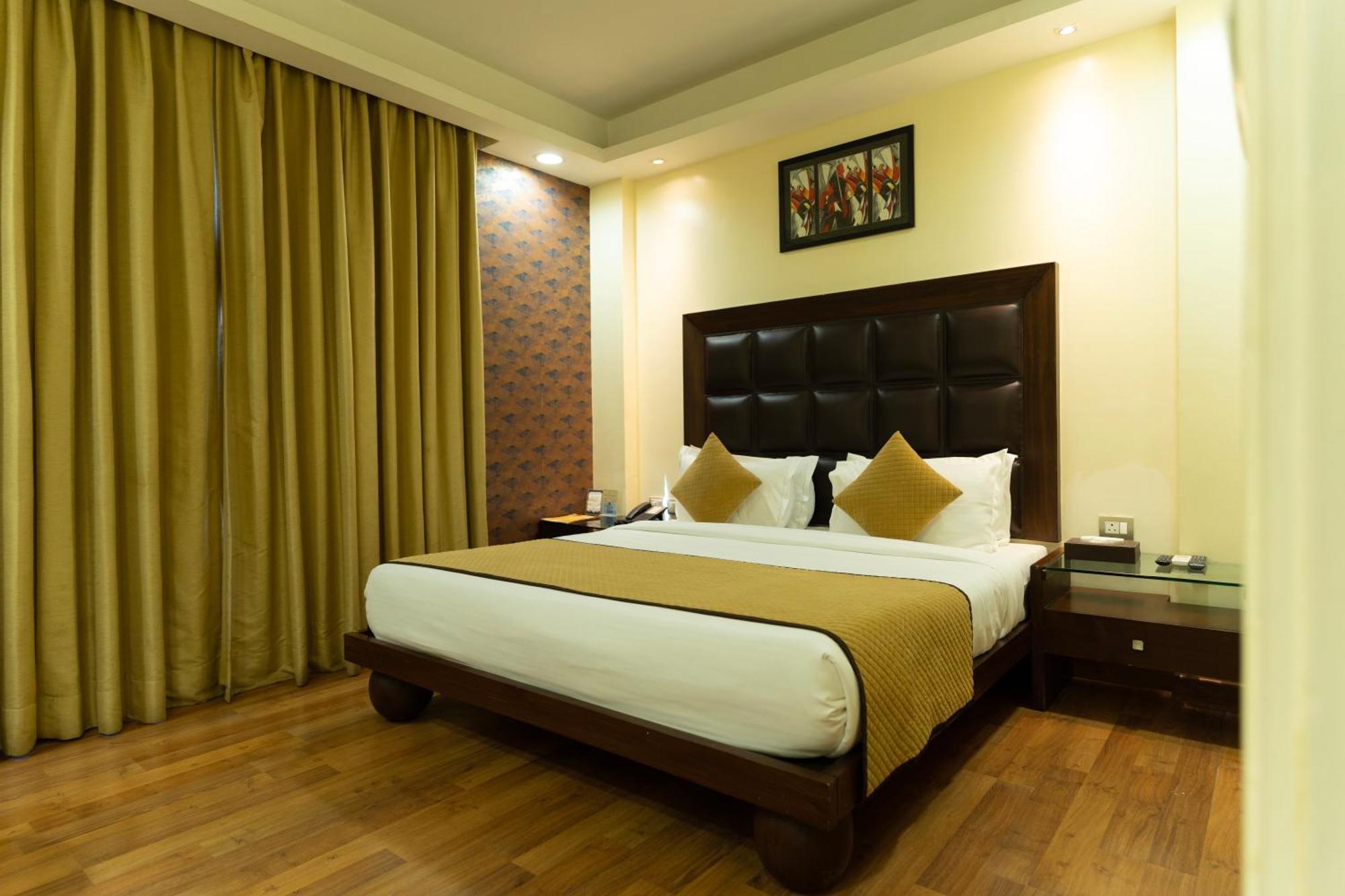 Hotel The Grand Orion - Kailash Colony