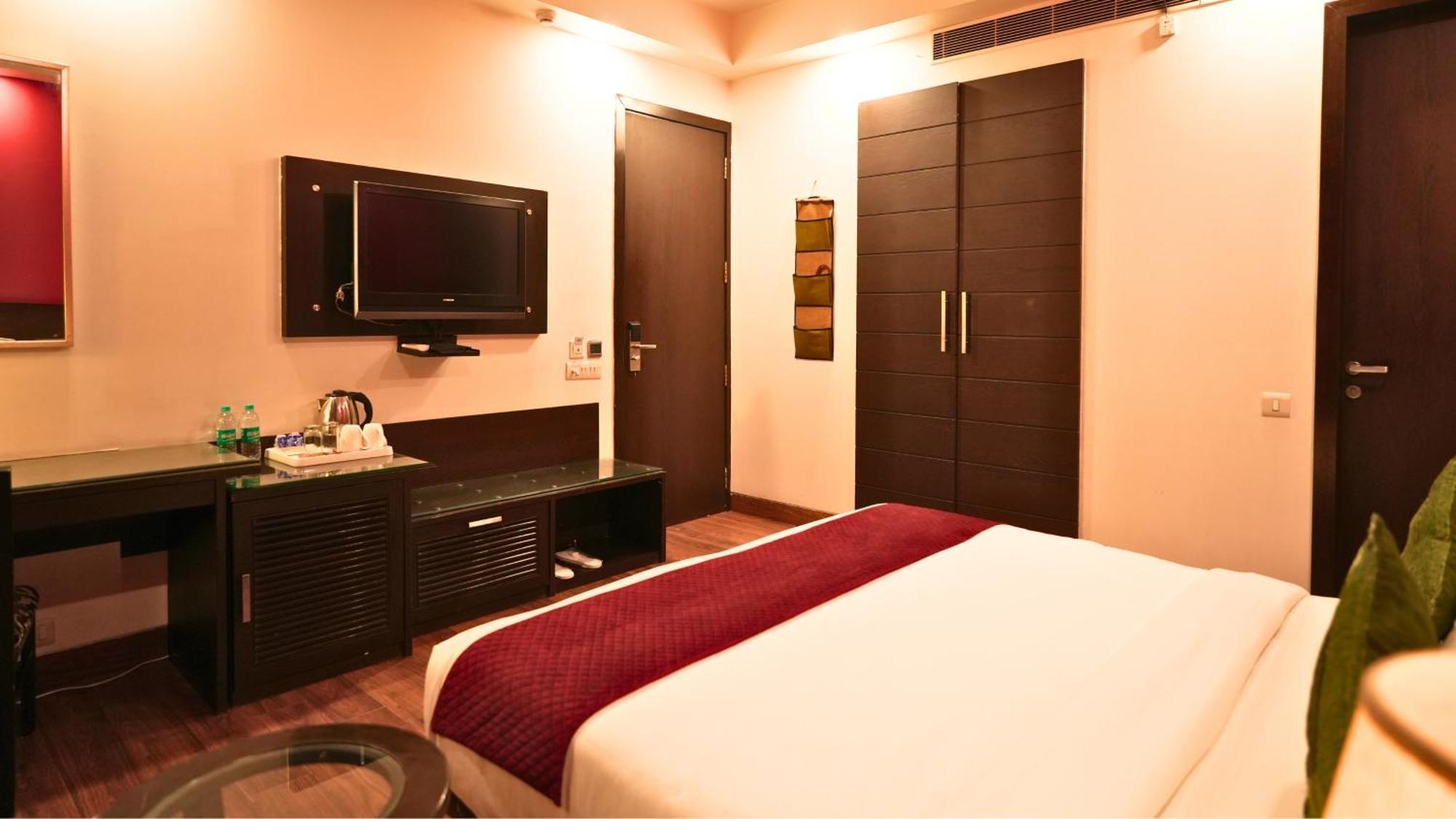Hotel Amber By Orion