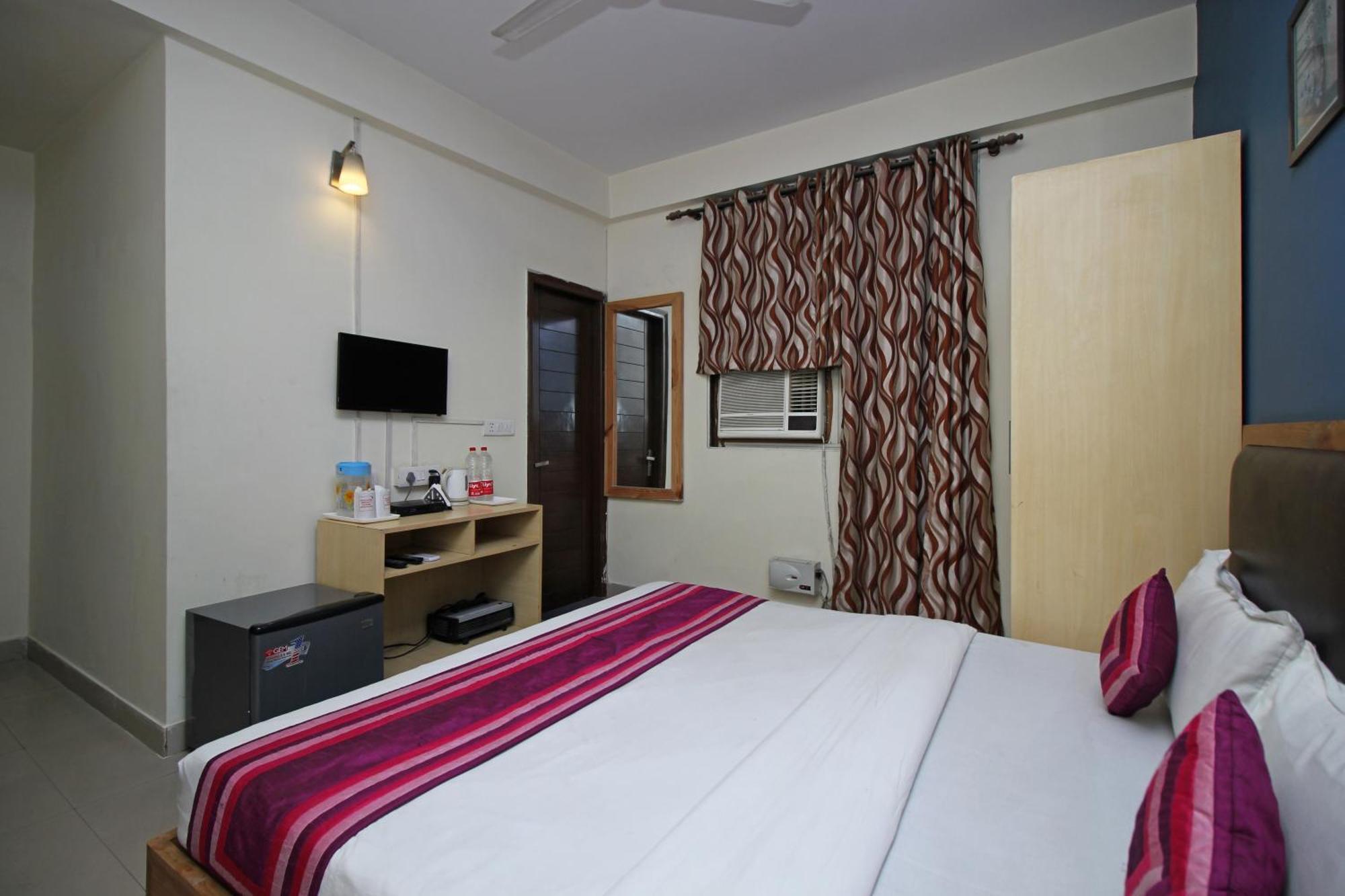 Flagship 9046 Hotel Metro Star Guest house 3*