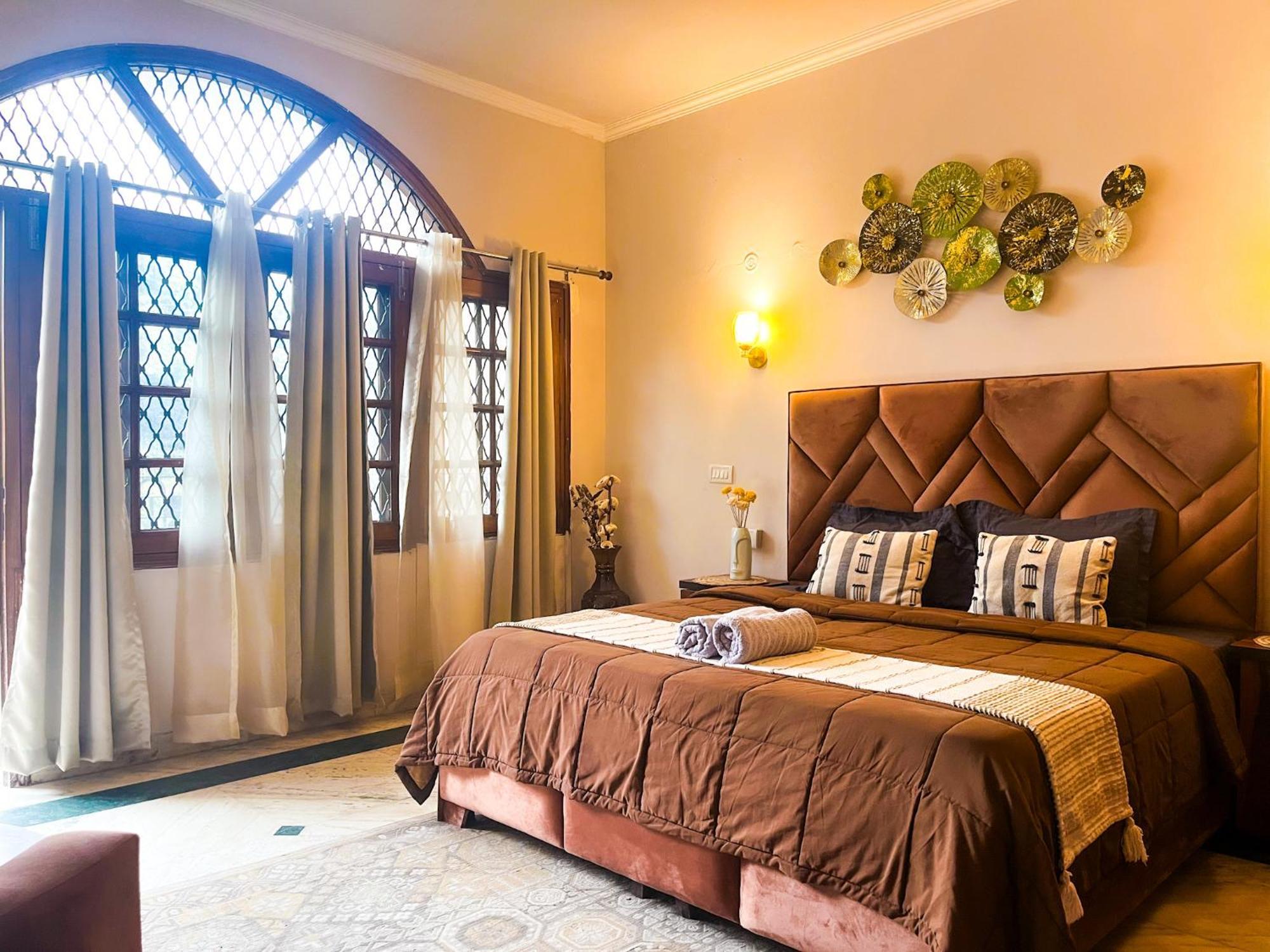 Atharva's Homestay, Nehru Enclave Hostel *
