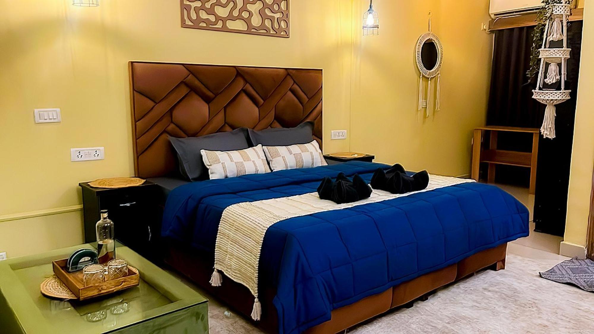 Atharva's Homestay, Nehru Enclave Hostel