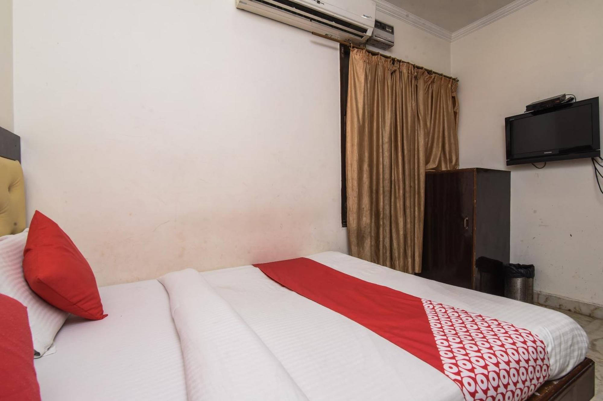 Hotel Collection O P G International