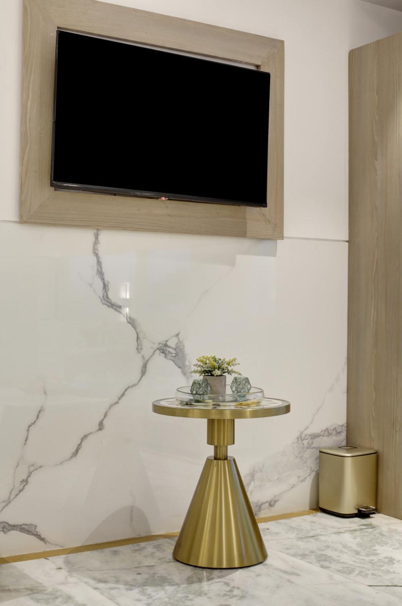 International By Star Group - Near Delhi Airport