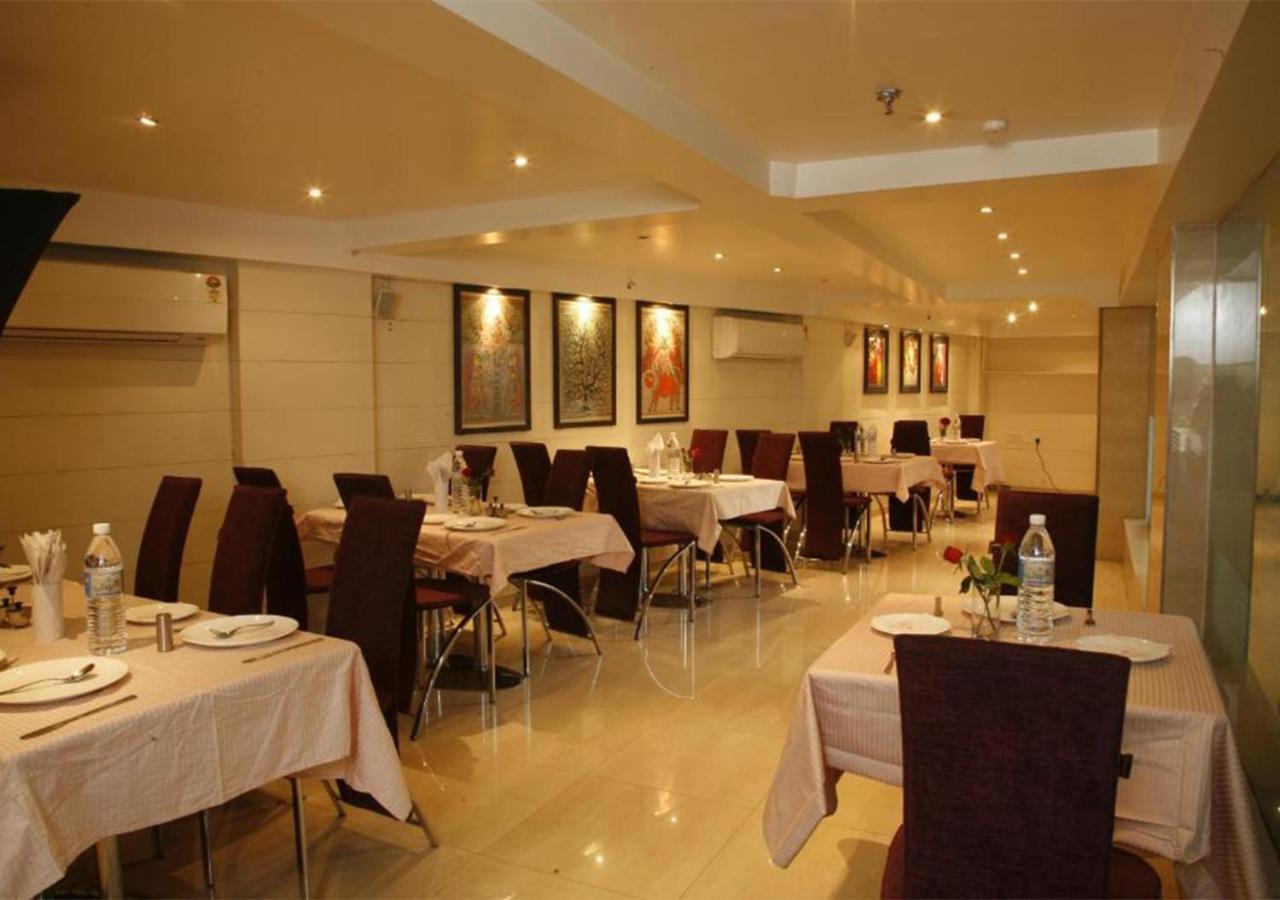 Palm Do'r Near Railway Station Hotel New Delhi