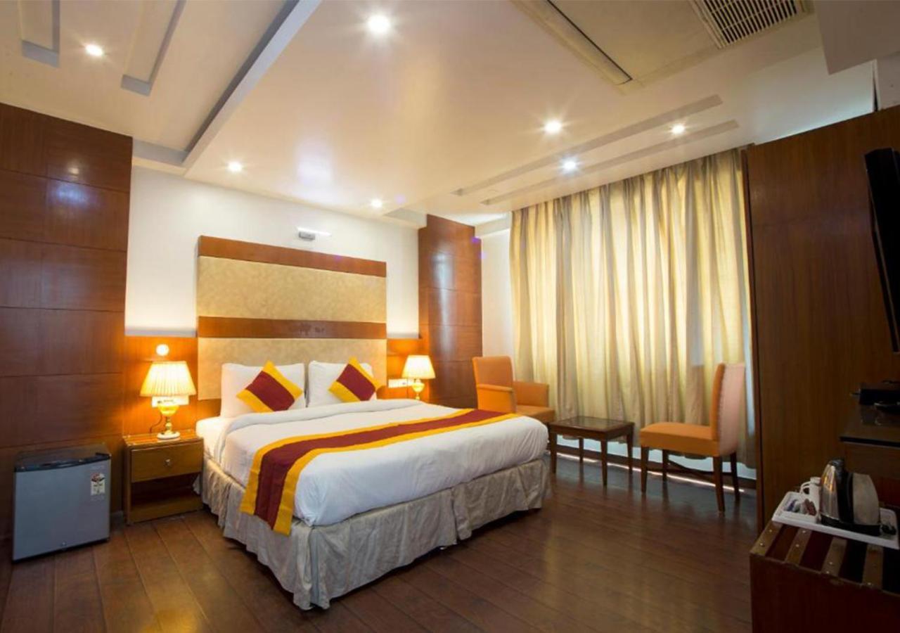 Palm Do'r Near Railway Station Hotel 3*