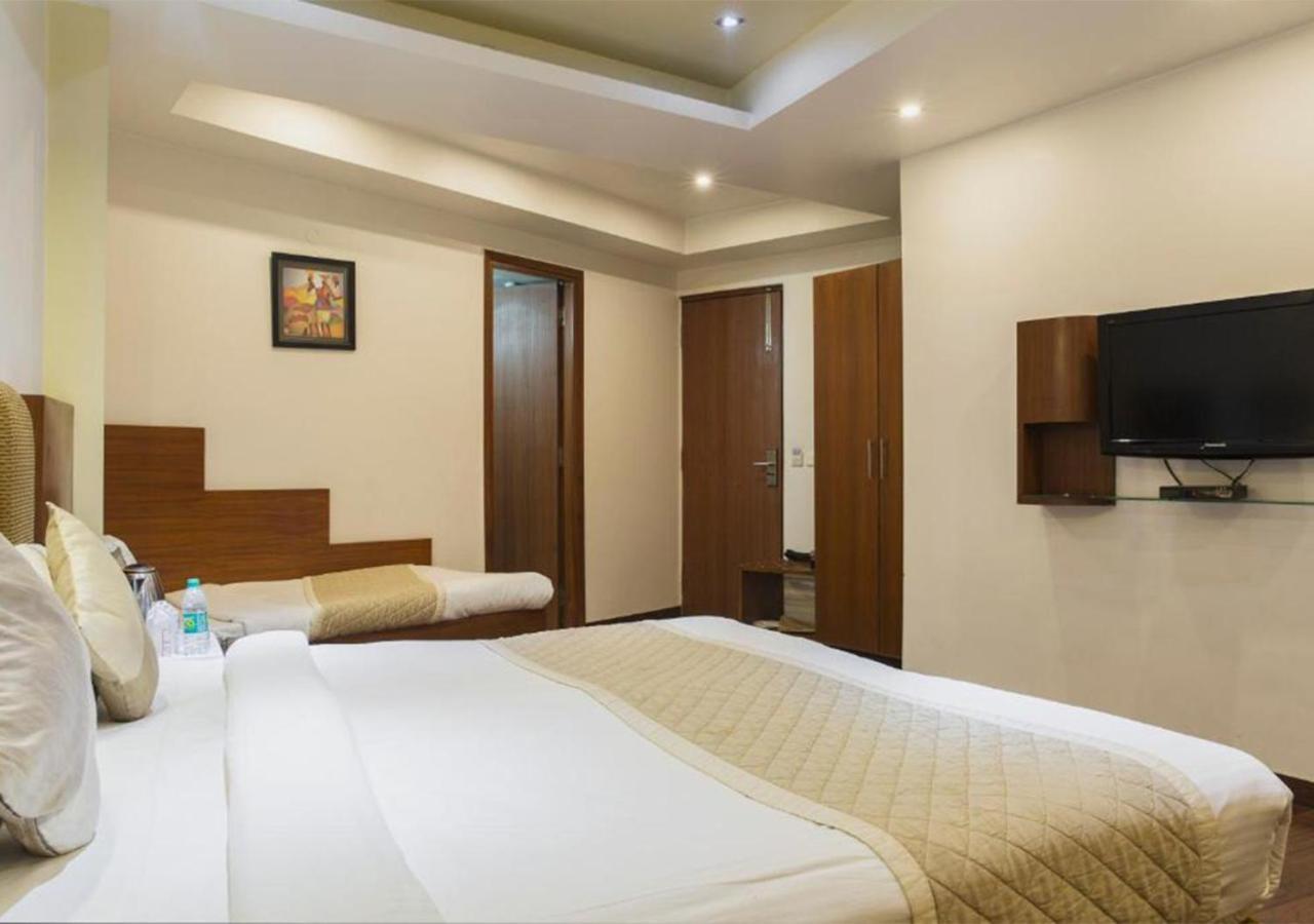 Hotel Palm Do'r Near Railway Station New Delhi