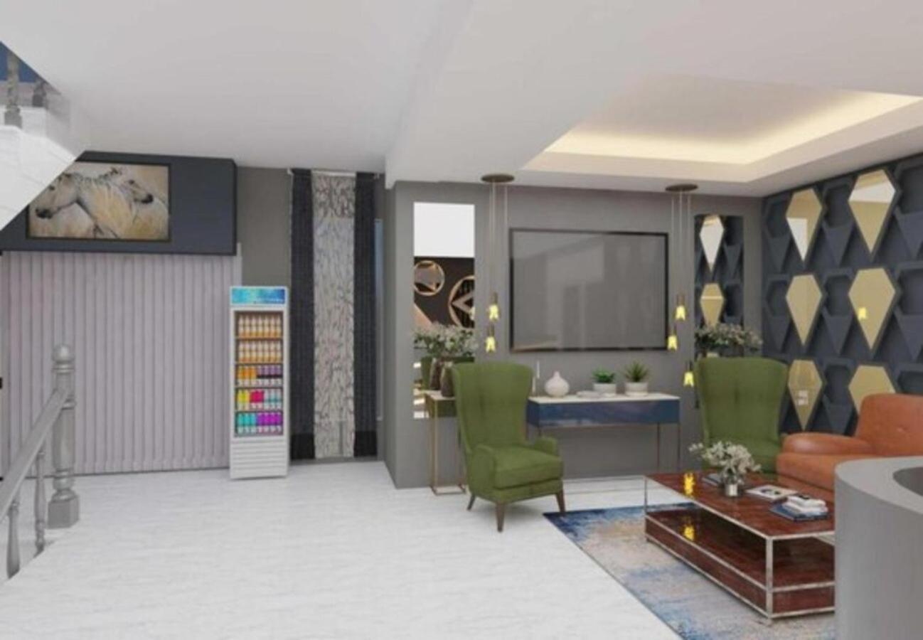 Hotel Staybook Aira Railway Station Paharganj