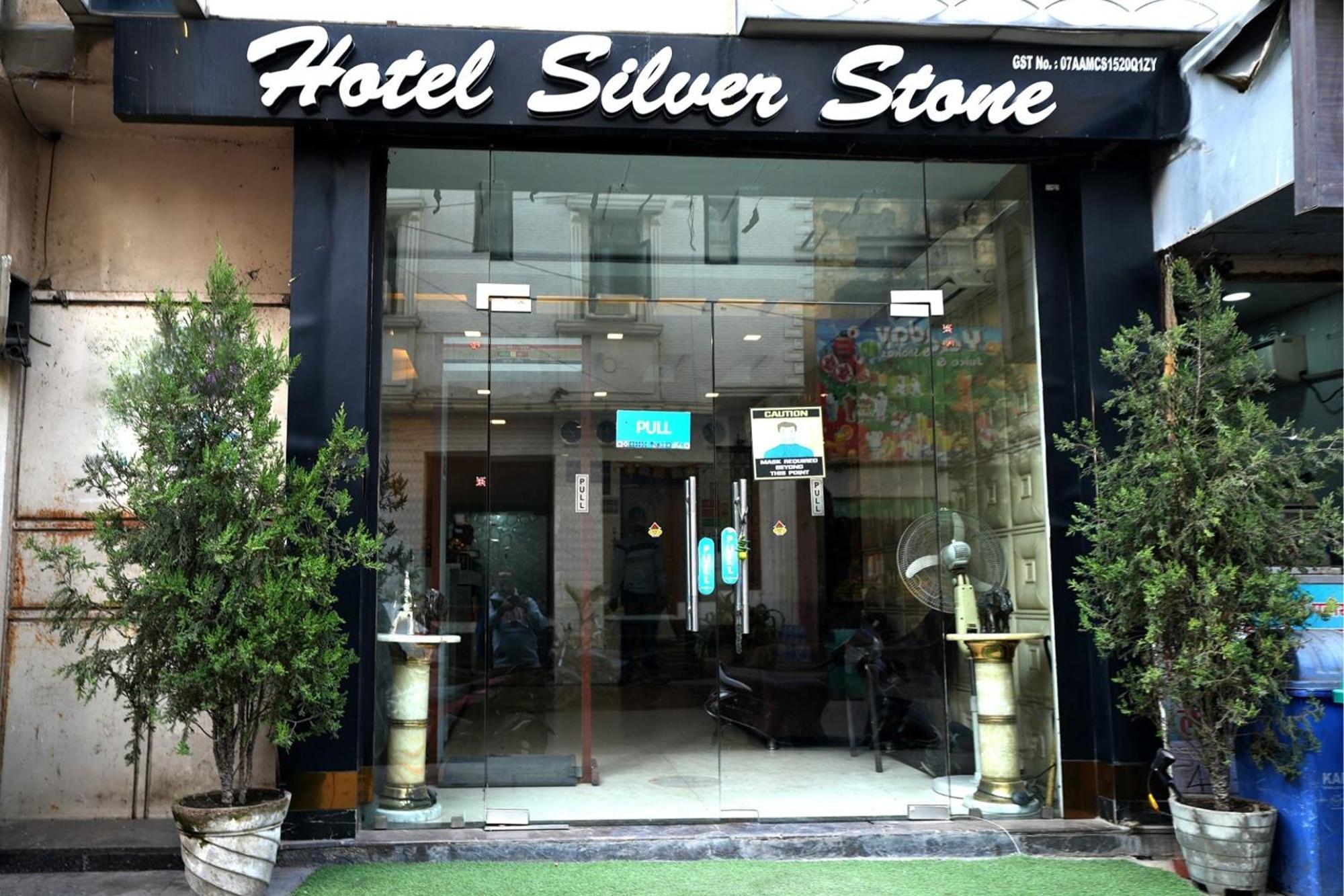 Hotel Silver Stone - Karol Bagh New 3*