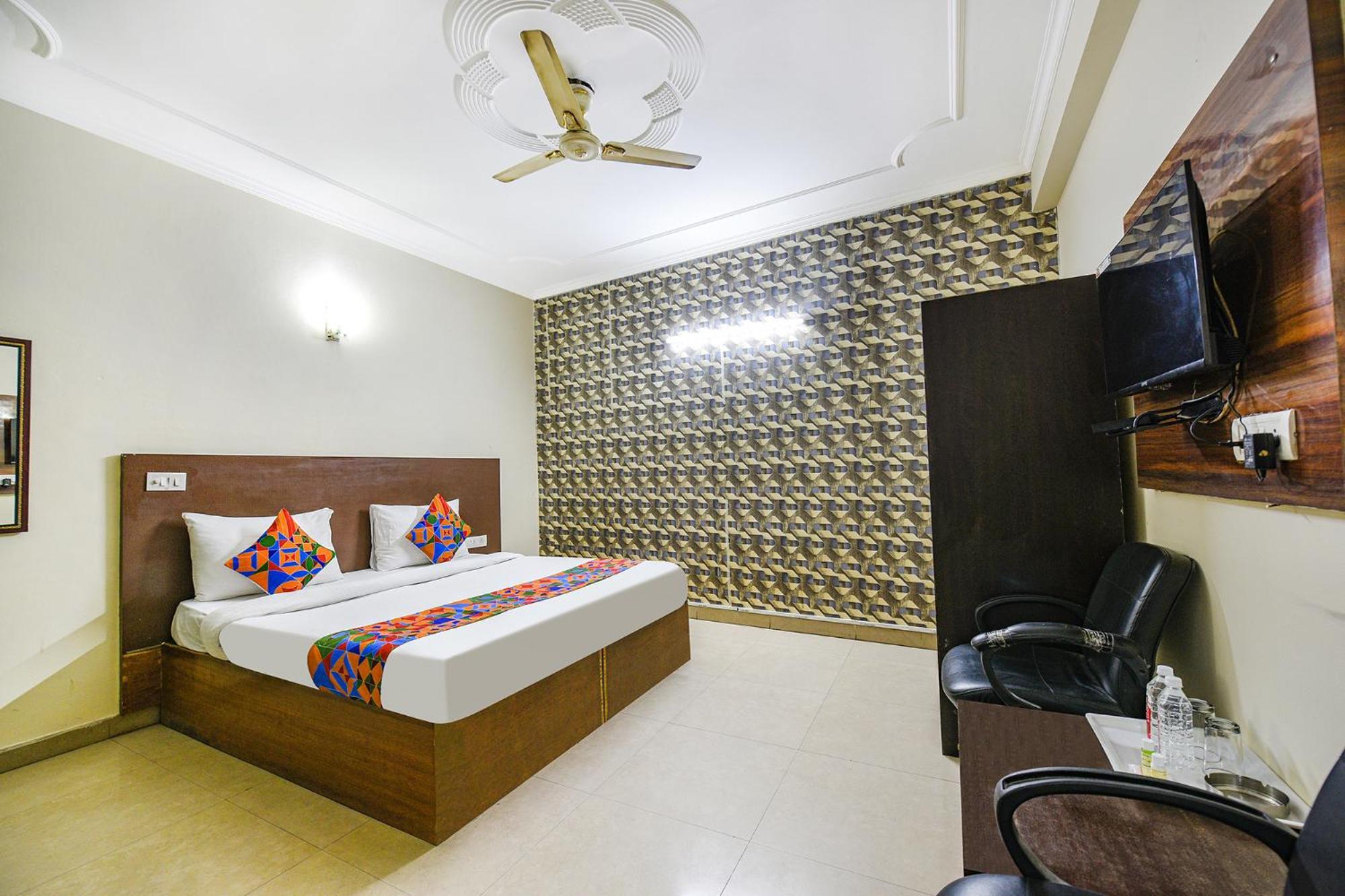 Fabexpress Smart Hotel 3*
