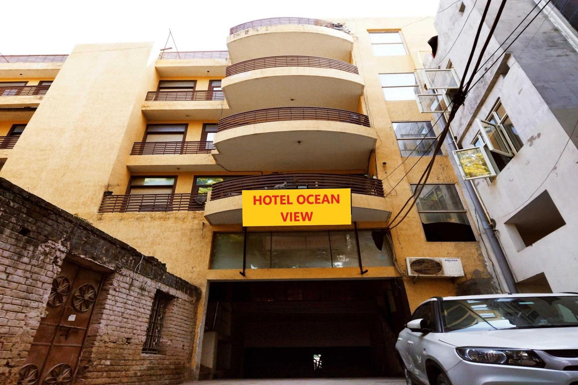 Hotel O Ocean View New Delhi