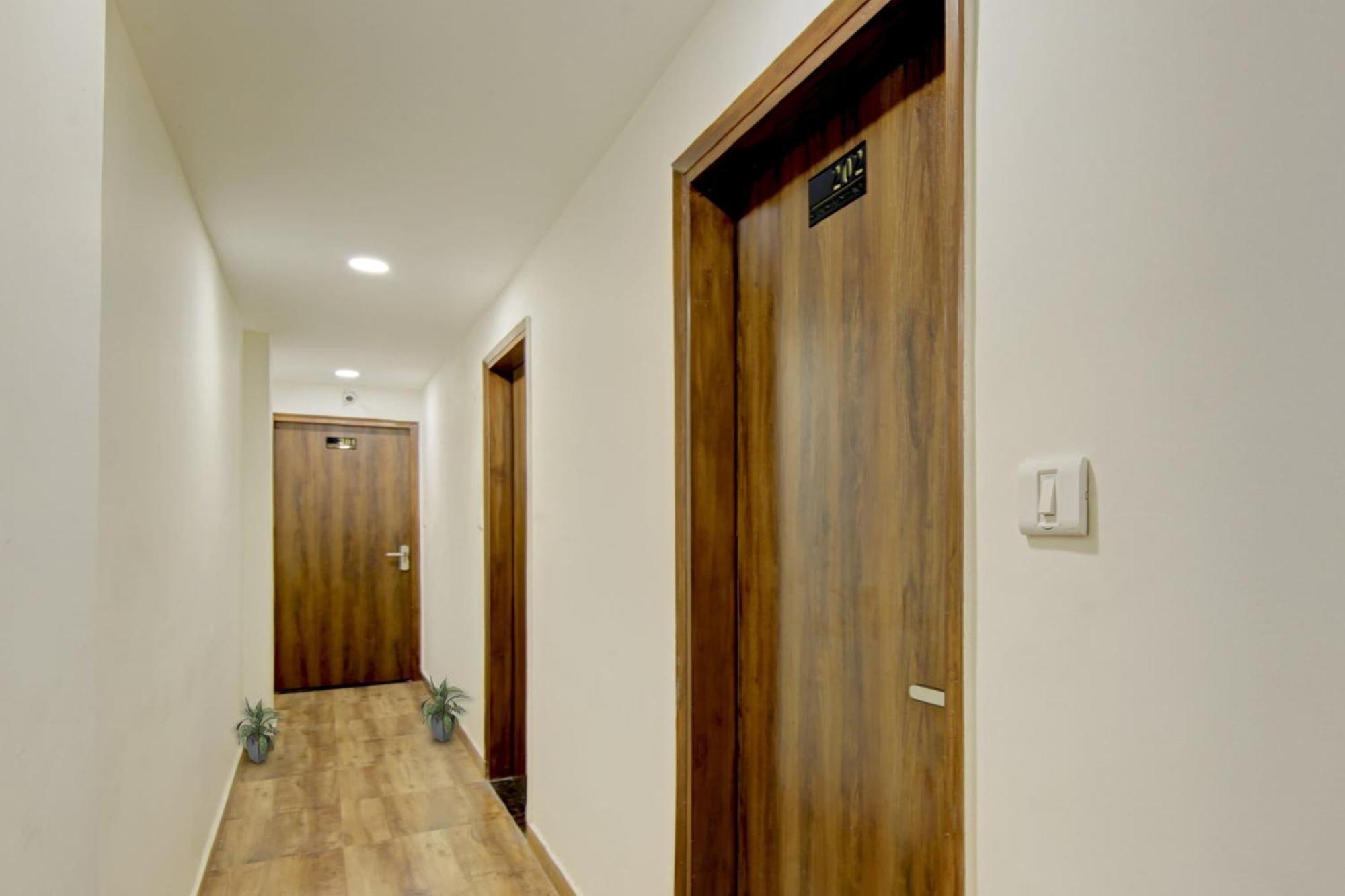 Hotel O Santosh Residency 3* New Delhi