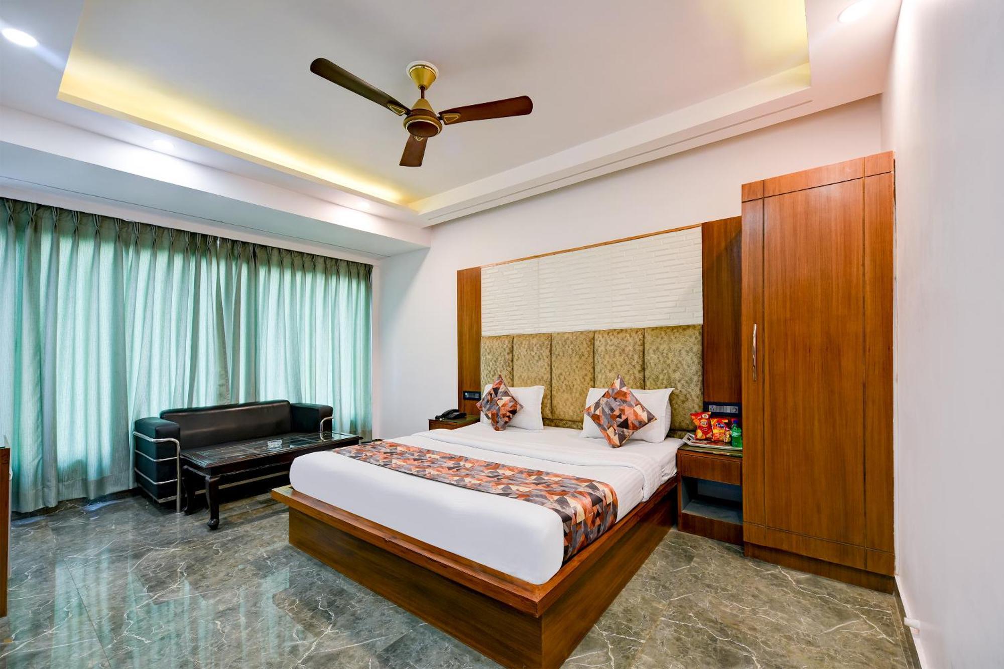 Sohana Palace Near Railway Satation Hotel