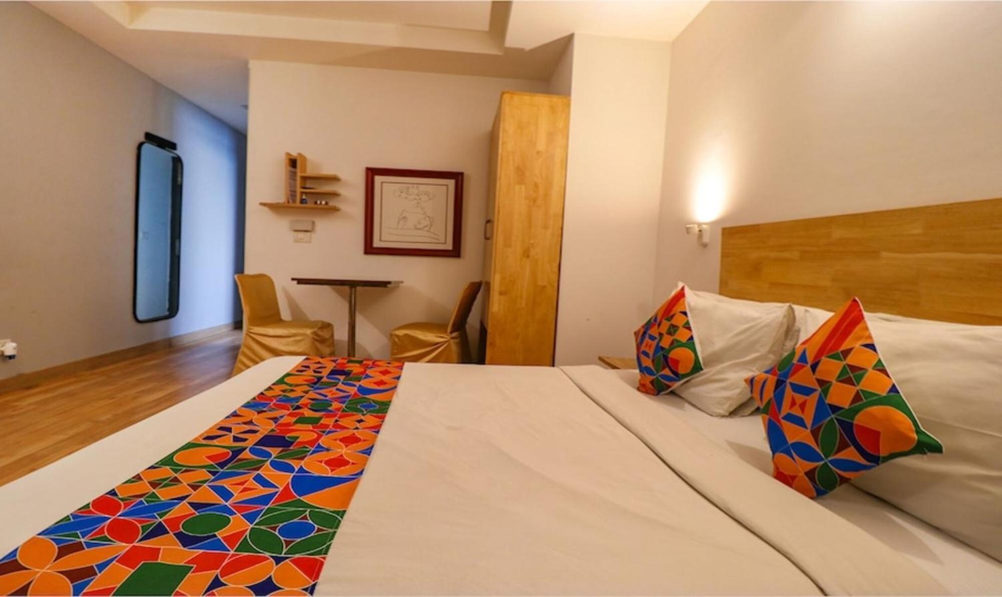 Fabhotel Majestic Jpm I Hotel 3*