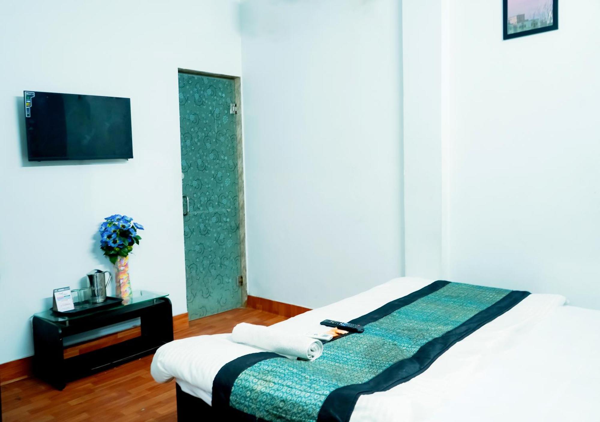 Reseidency Near Hari Nagar