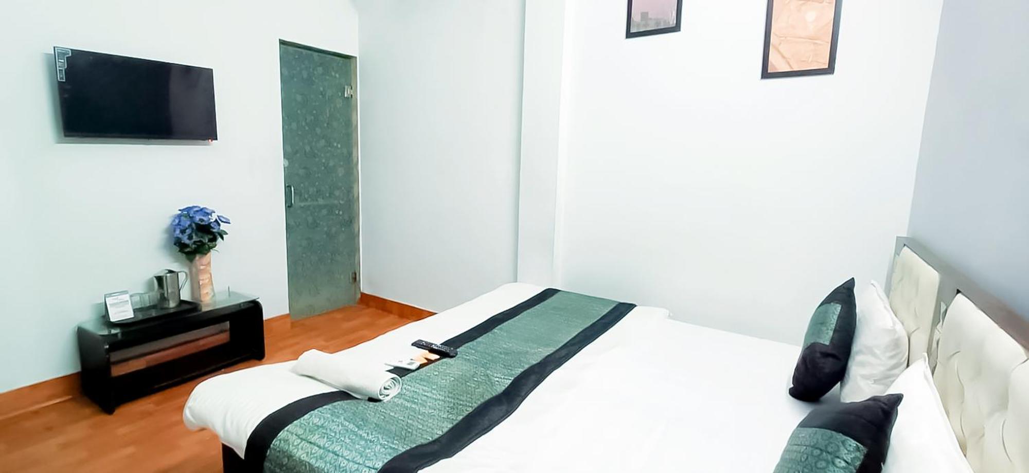 Reseidency Near Hari Nagar
