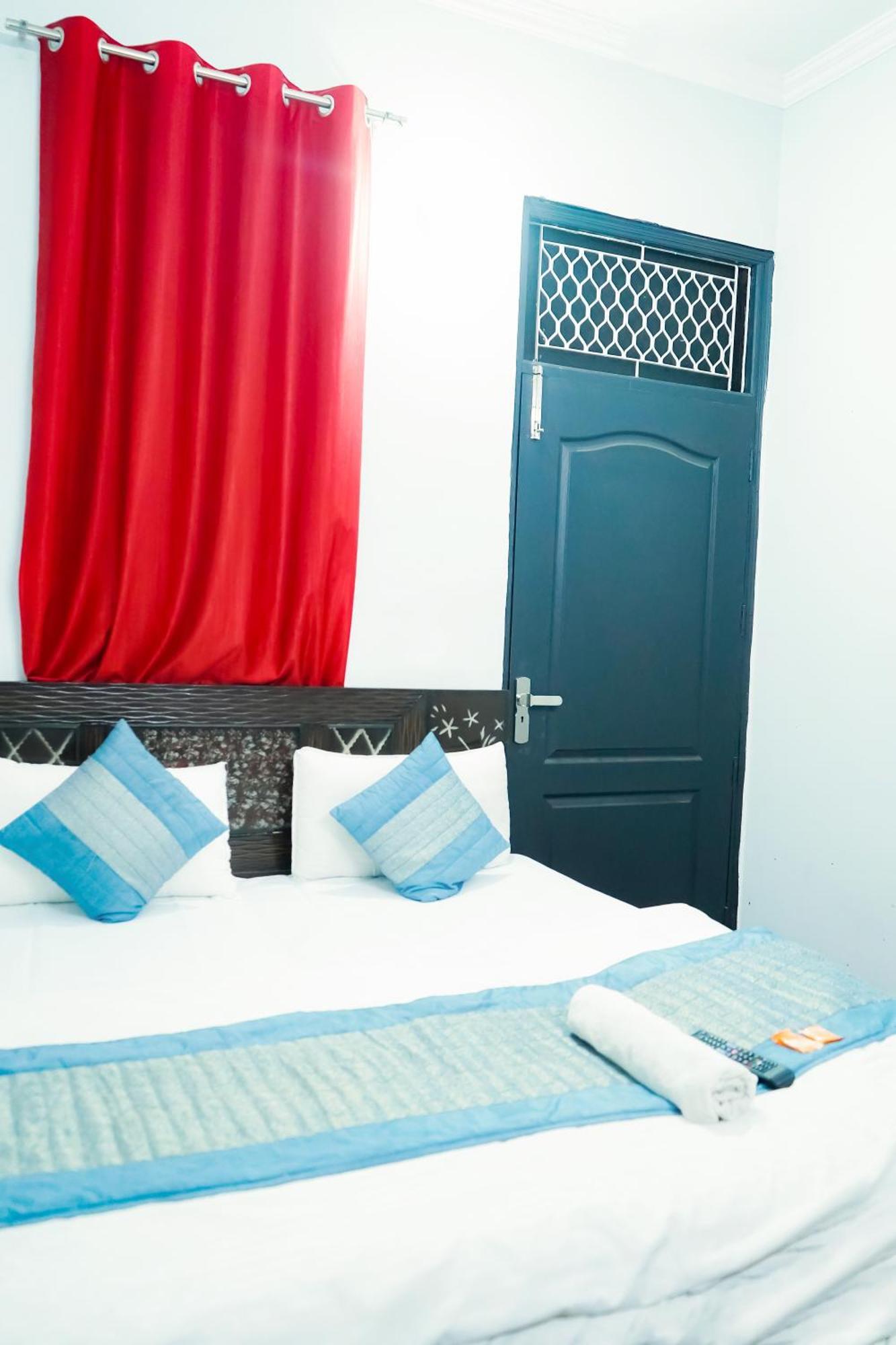 Hotel Reseidency Near Hari Nagar