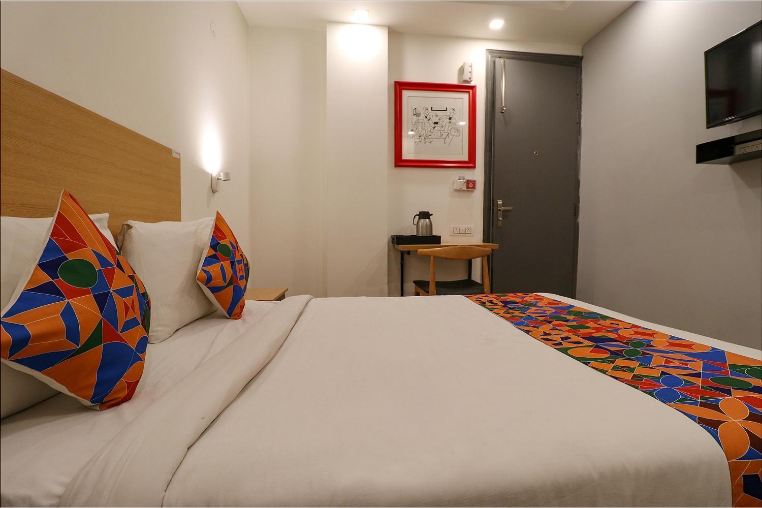 Hotel The Chaitanya Rohini Near Metro Station Sector 18