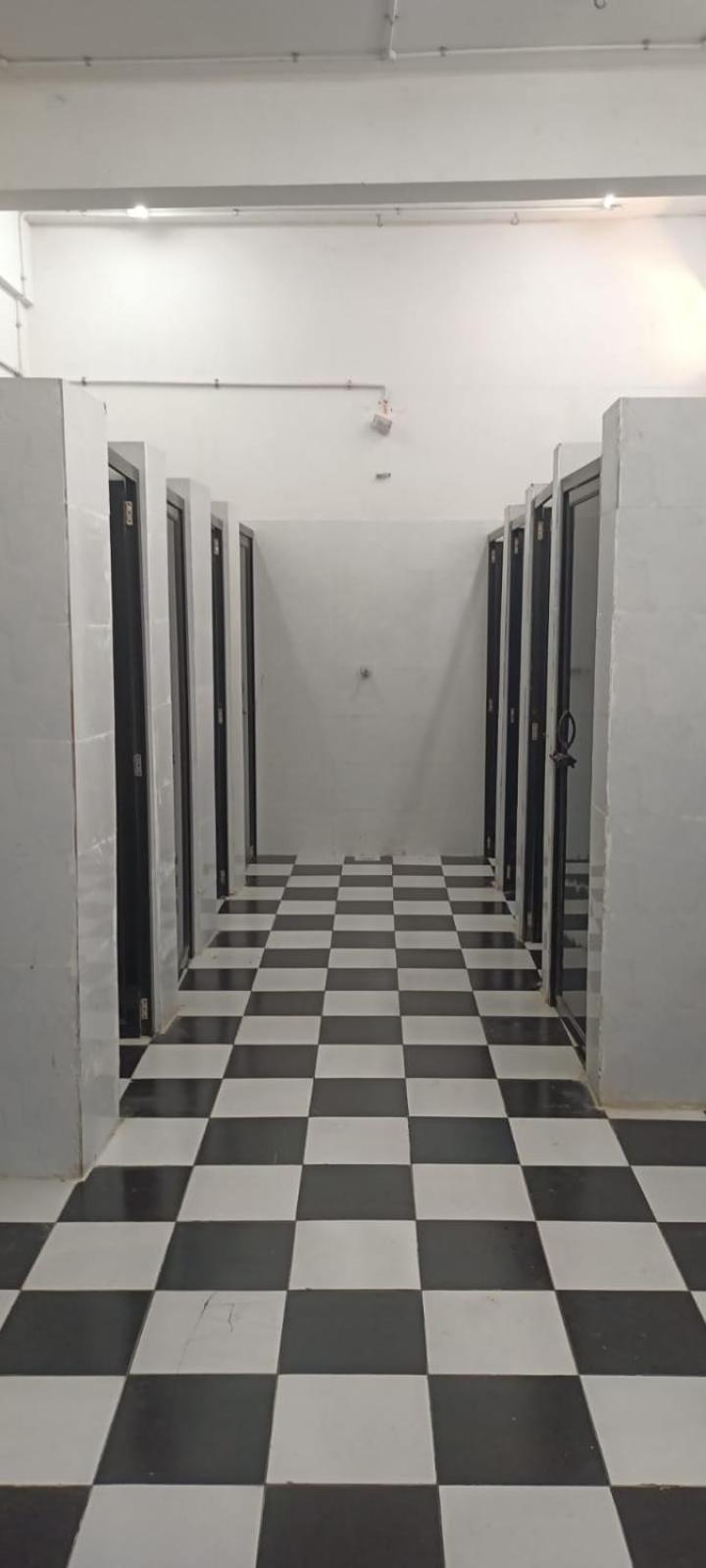 Hostel Abuzz Oxfordcaps Shahpurjaat Delhi *