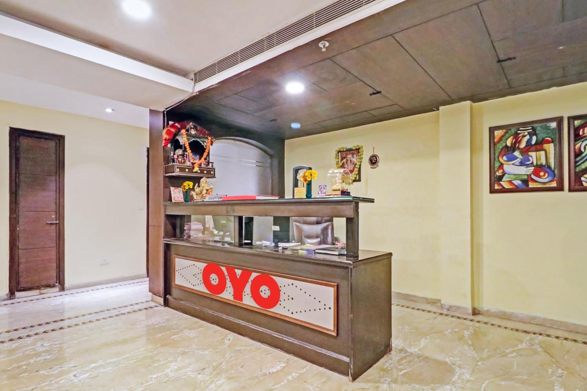 O Grand Luxury 3* New Delhi