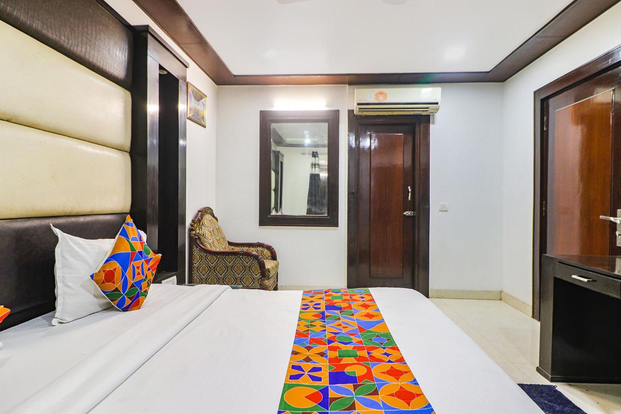 Fabexpress Sandberry Hotel Delhi (National Capital Territory of India)