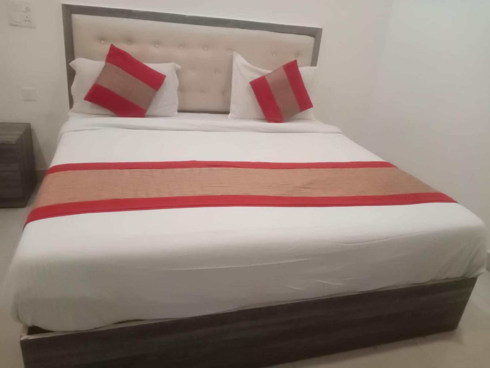 Hotel Bg House 3*