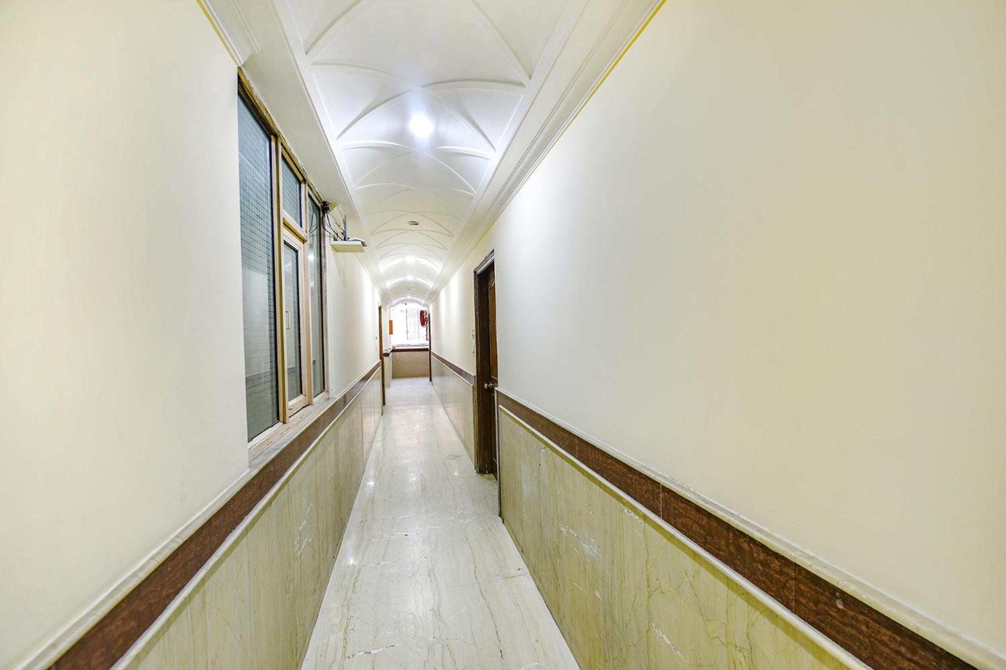 Hotel Fabexpress Smart