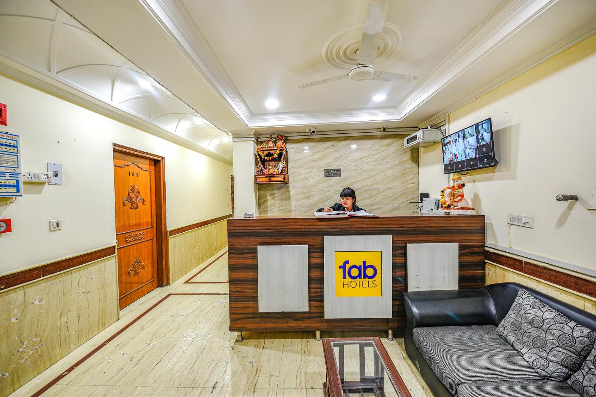Hotel Fabexpress Smart 3*