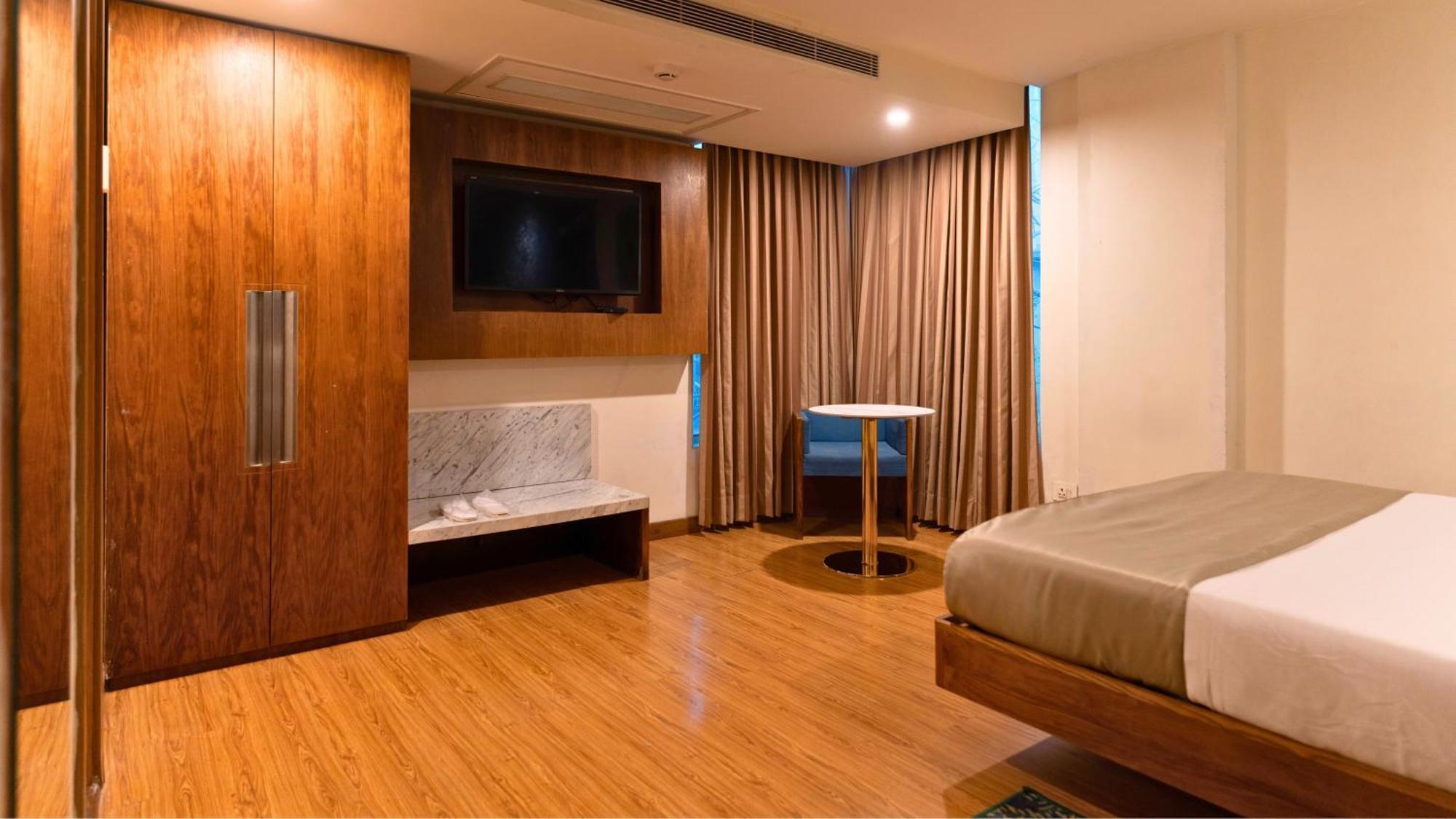 The Orion Plaza - Nehru Place New Delhi
