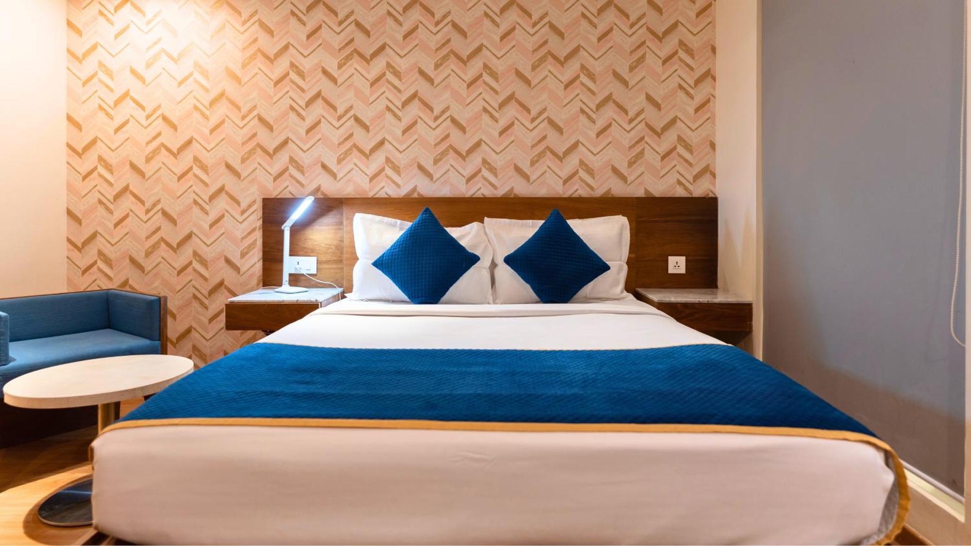The Orion Plaza - Nehru Place Hotel 4*