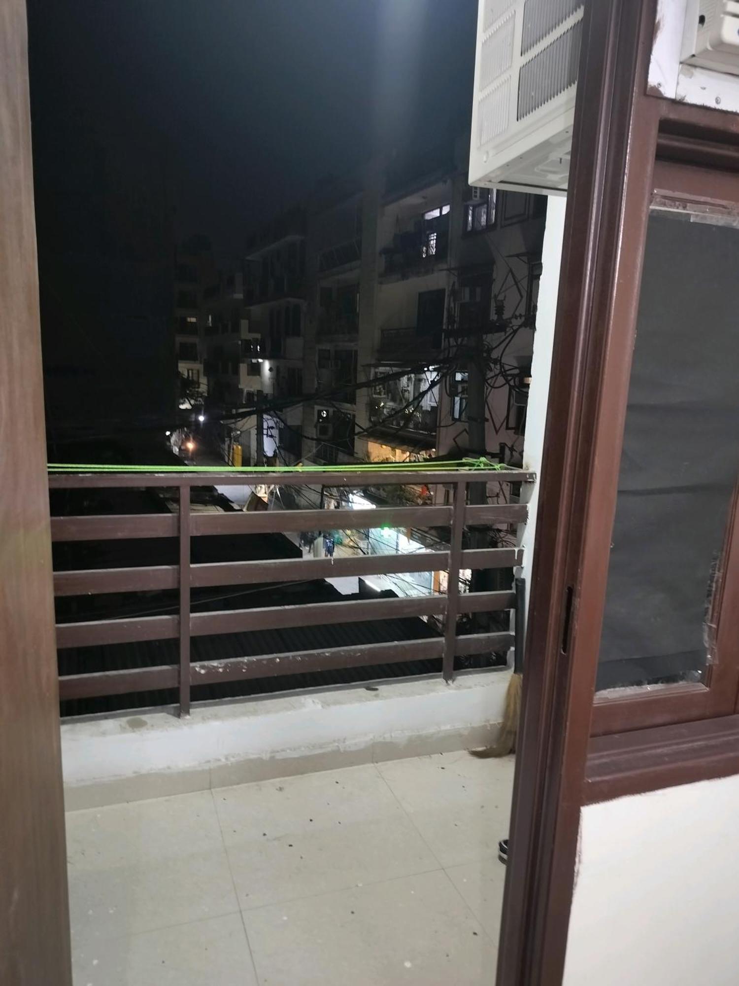 Apartment The Raveesh B6