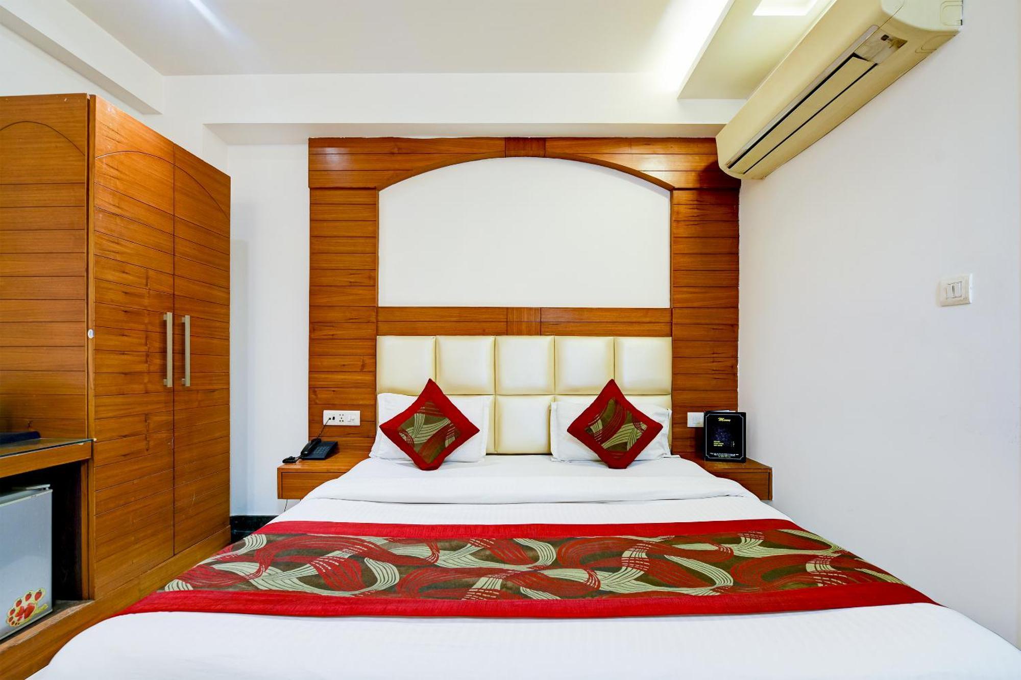 Sohana Palace Near Railway Satation Hotel New Delhi