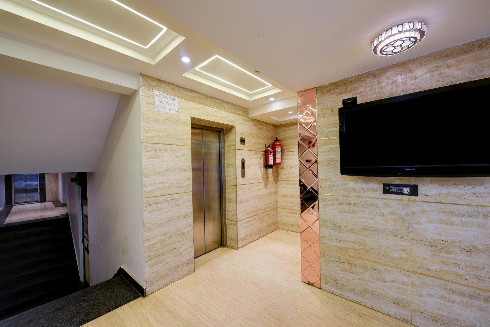 Sohana Palace Near Railway Satation Hotel New Delhi