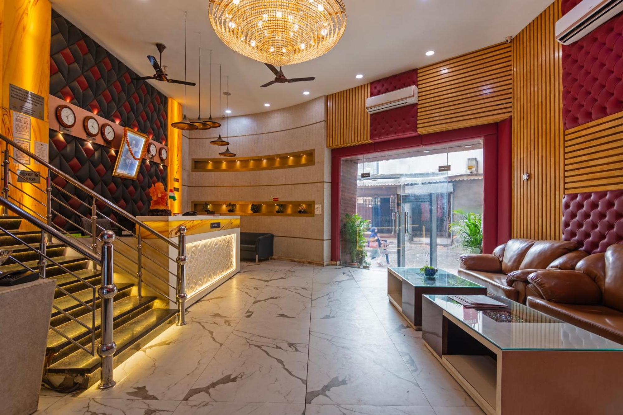 Mahajan International, Delhi Airport Hotel 3*