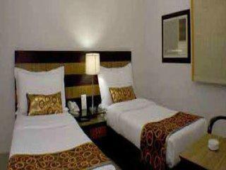 Fabexpress Le Grand New Delhi