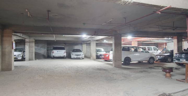 Taurus Sarovar Portico