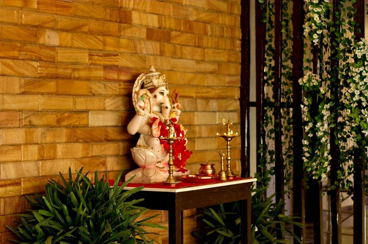 Hotel The Ventus Inn - Igi International Airport Delhi 3*