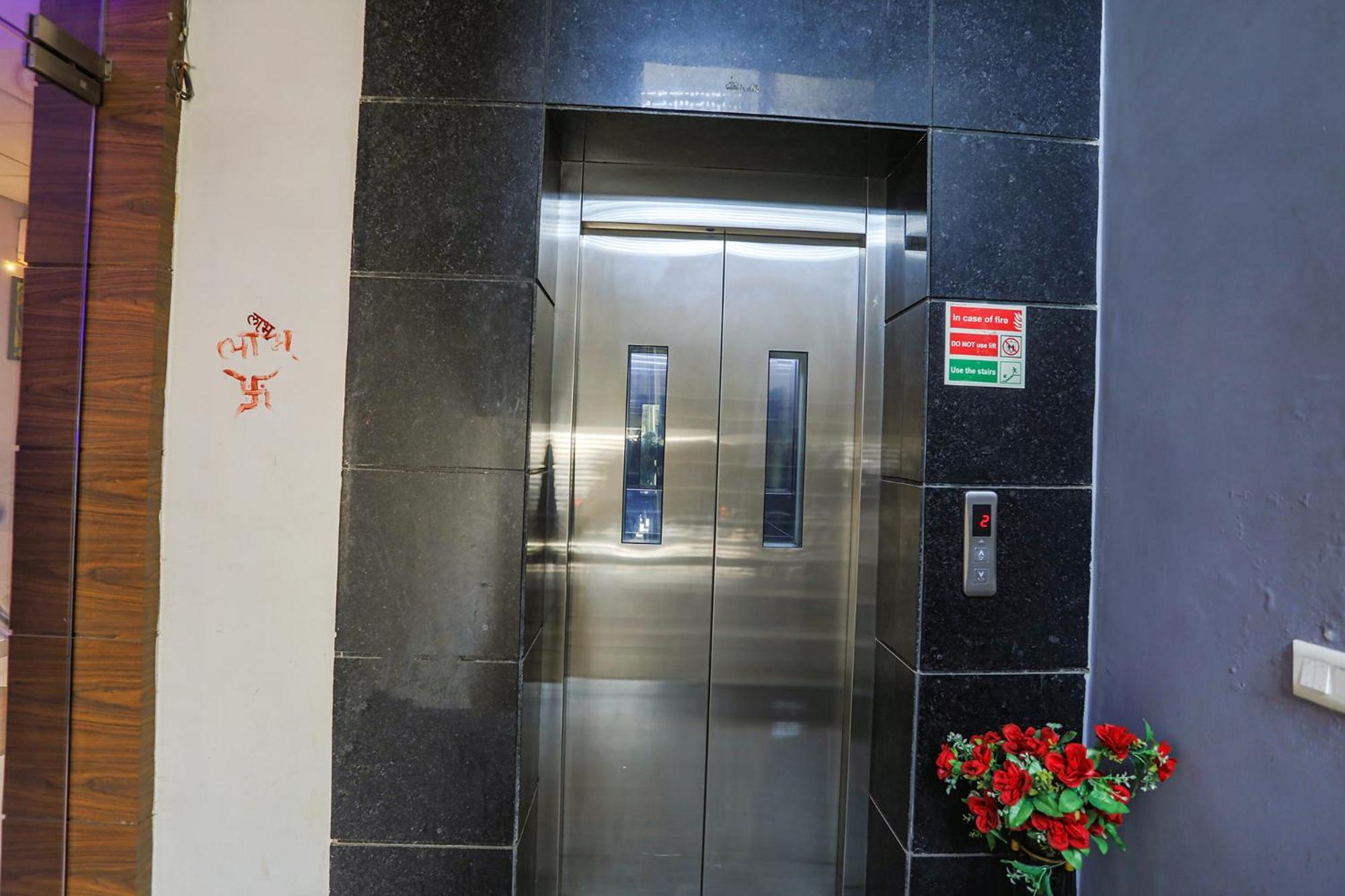 Hotel Fabexpress Heart 3*