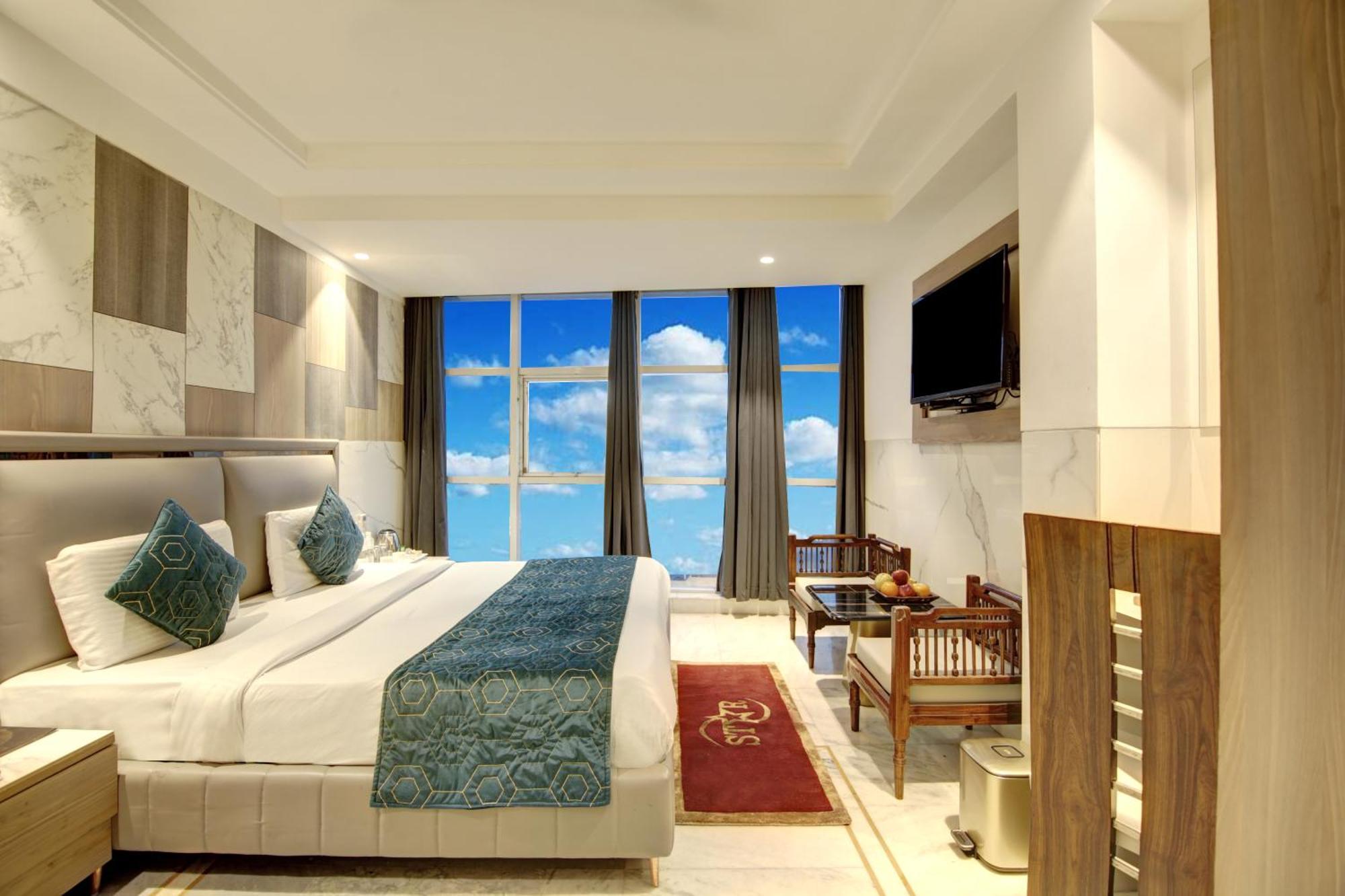 Hotel International - Near Delhi Airport New Delhi