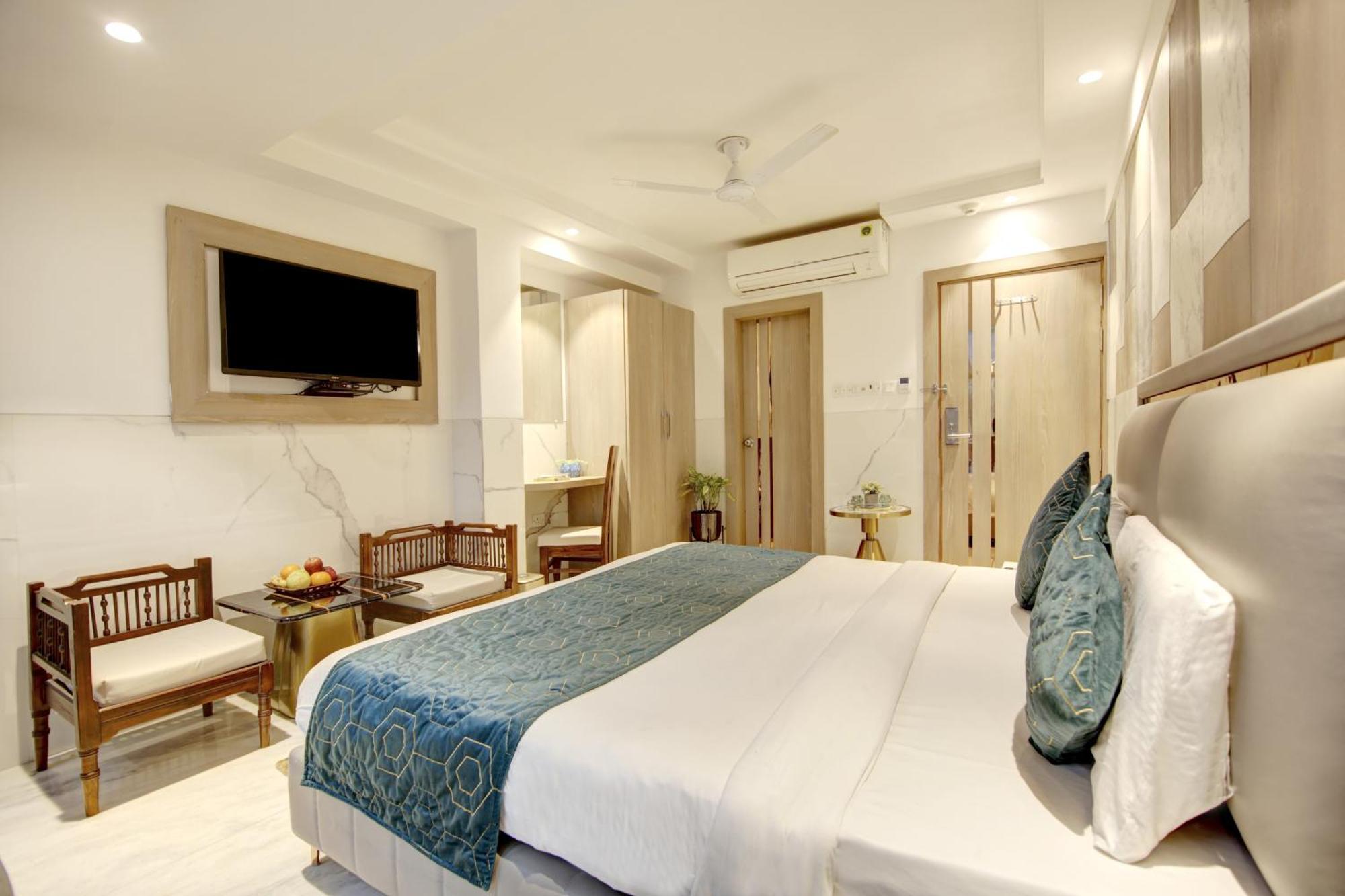 International - Near Delhi Airport