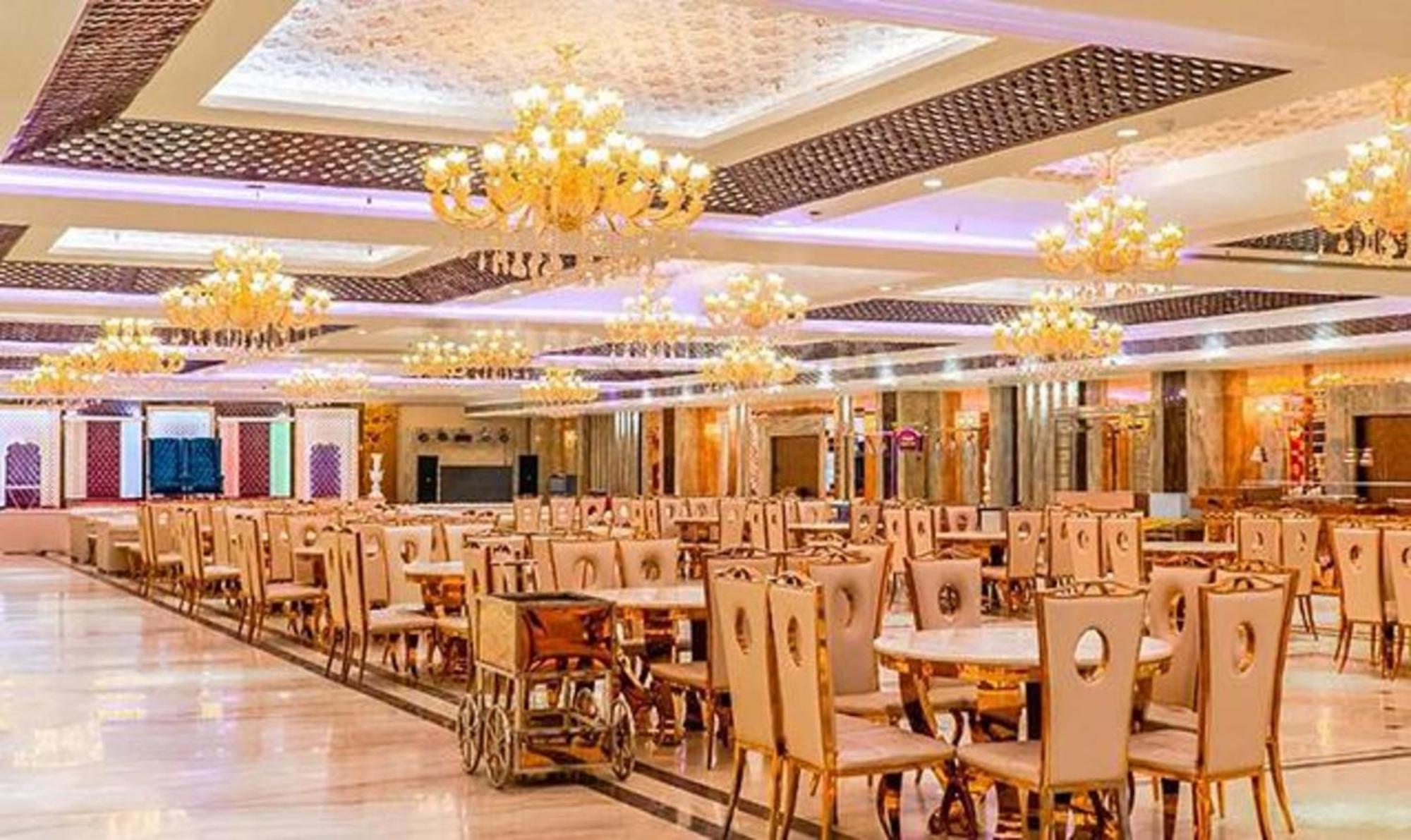 Hotel Fabhotel Prime C Pearls 3*