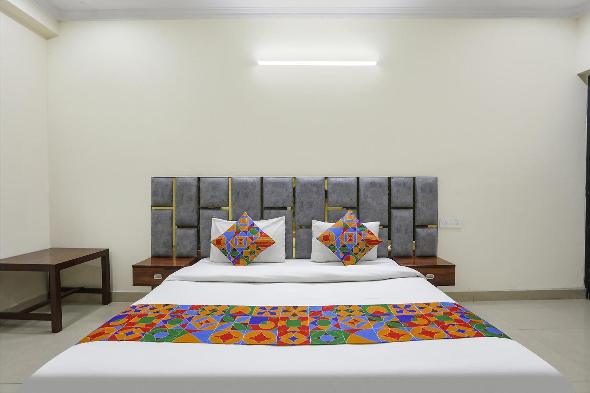 Fabexpress Asp Royal Residency Inn- Janakpuri Delhi (National Capital Territory of India)
