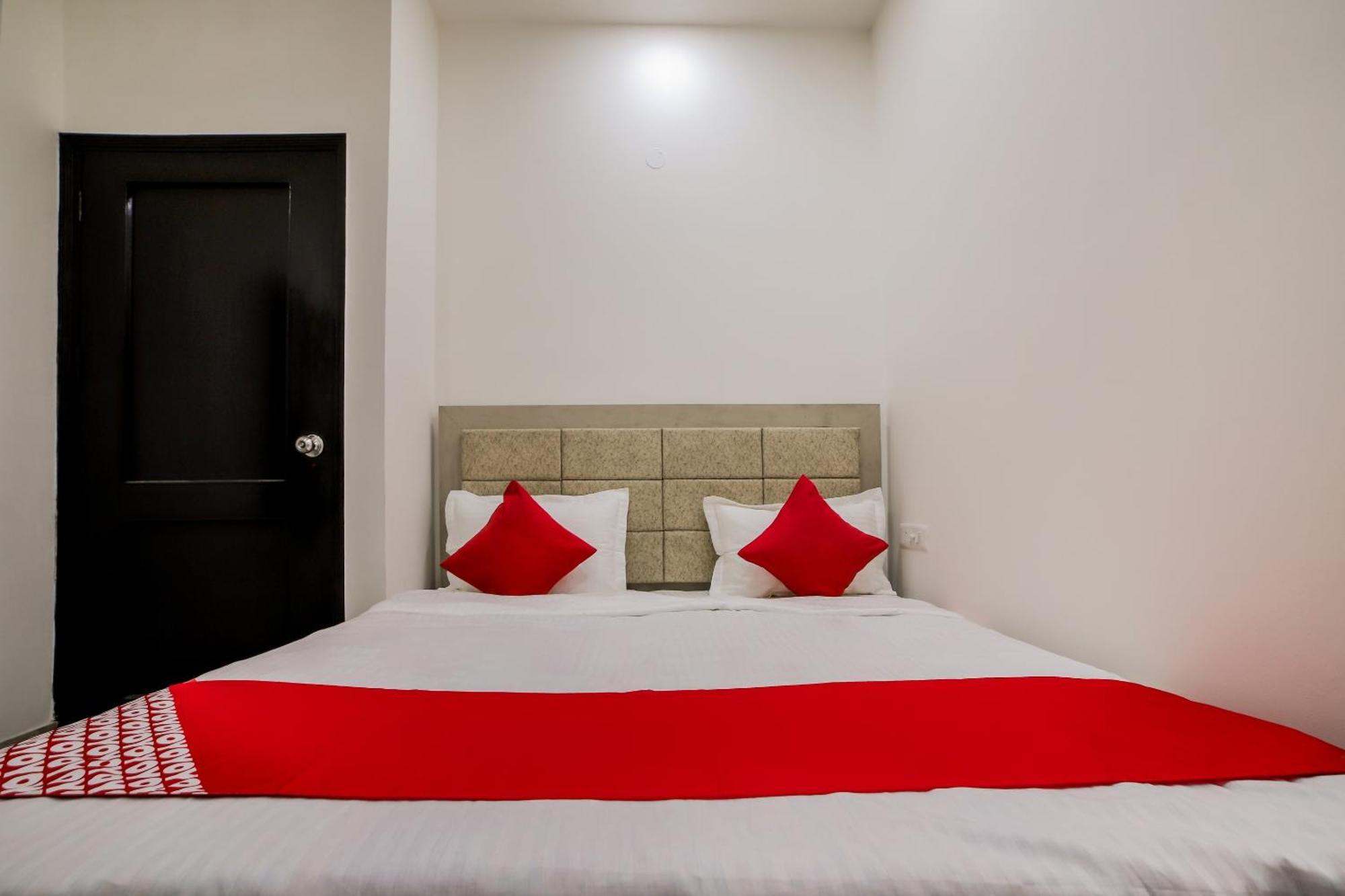 Oyo Bhera Residency Near Peera Garhi Metro Station Hotel New Delhi