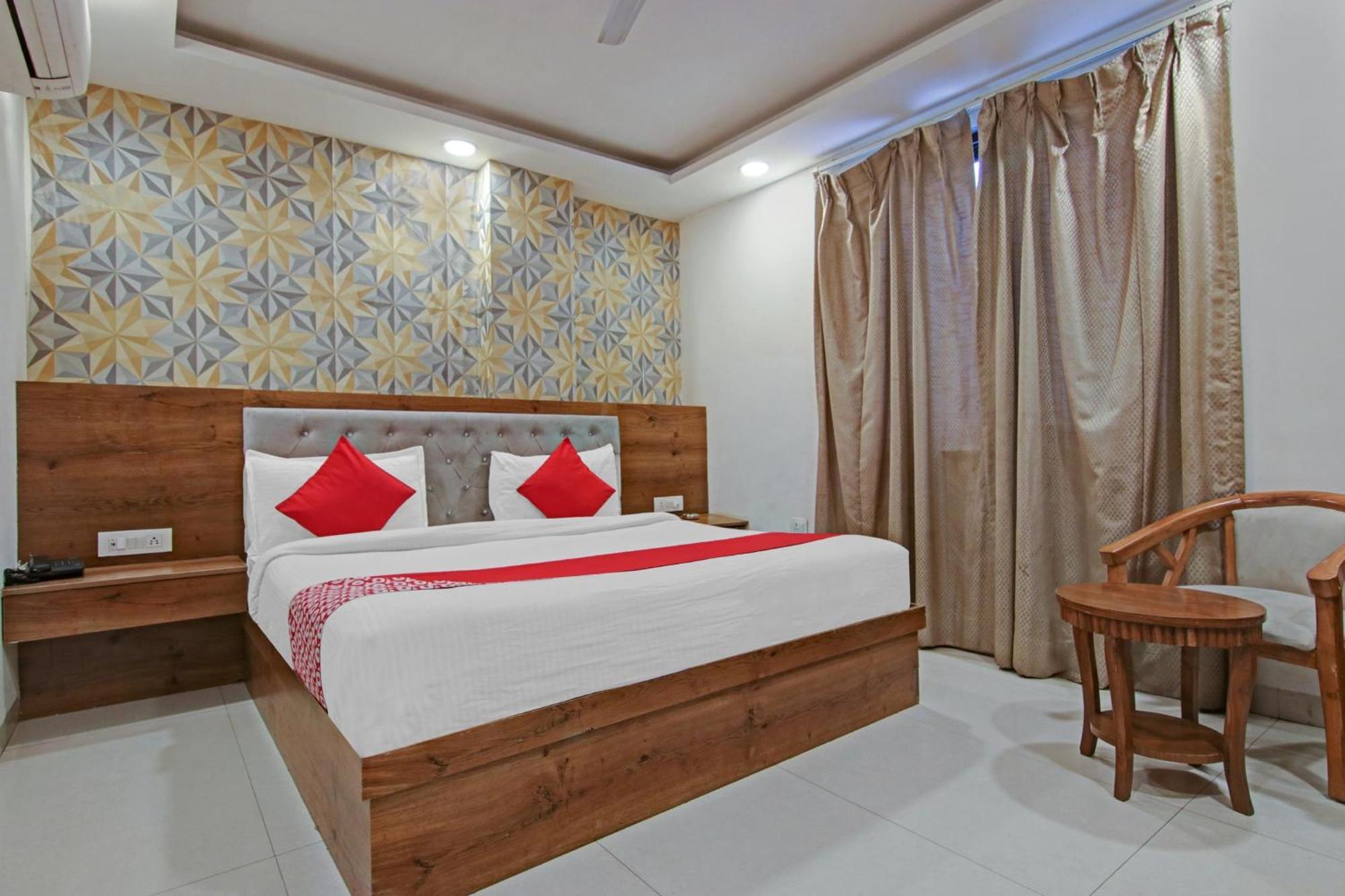 O Avi Hotel New Delhi