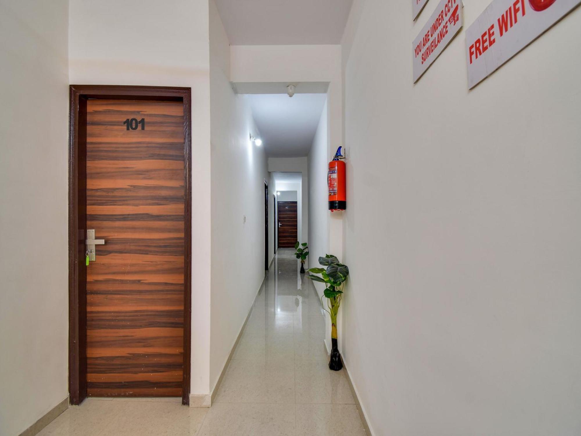 Hotel O Dream Palace 4*