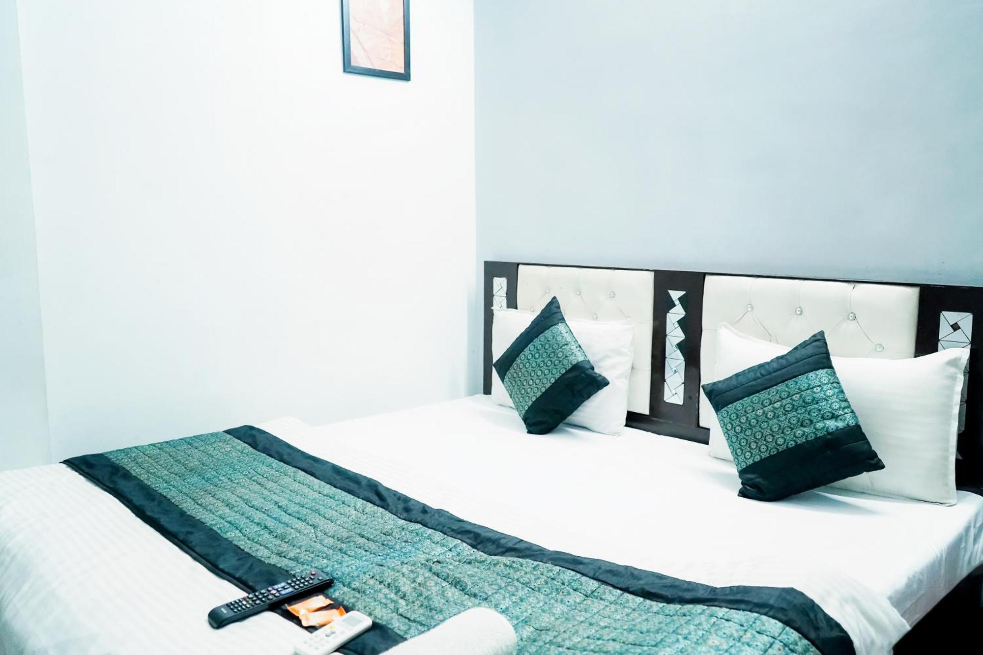 Reseidency Near Hari Nagar
