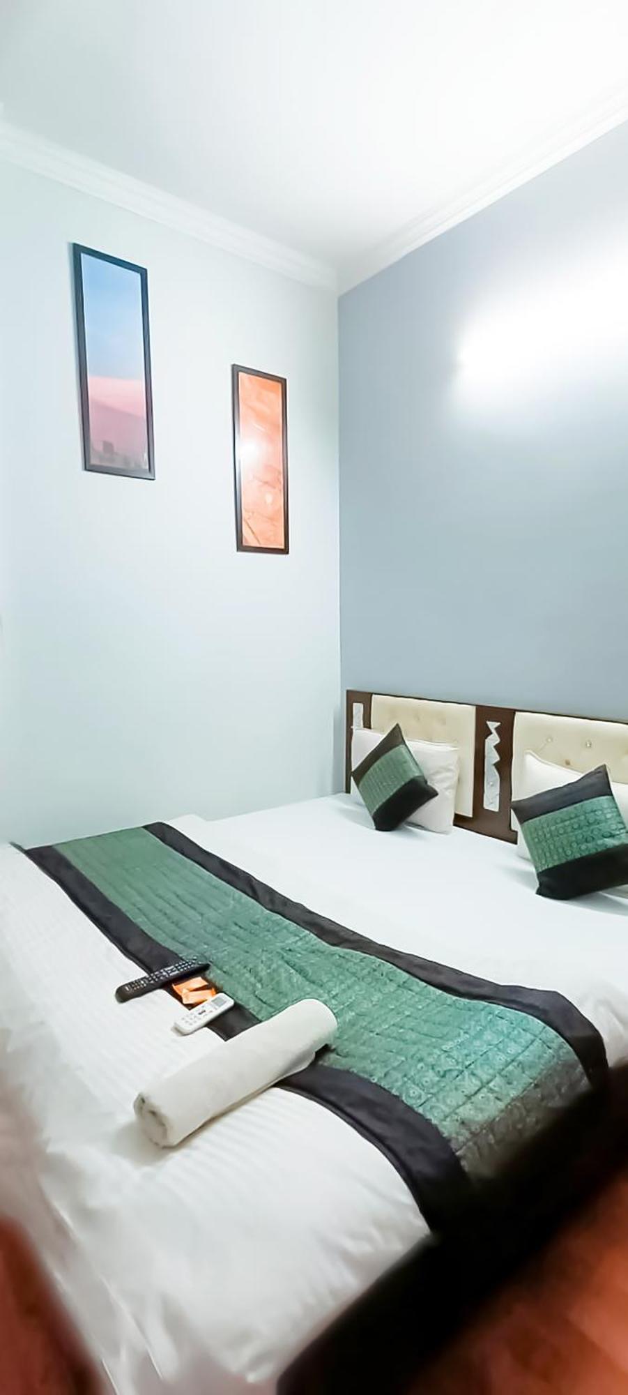 Hotel Reseidency Near Hari Nagar New Delhi
