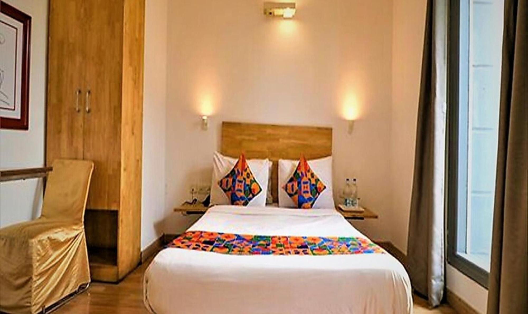 Hotel Fabhotel Majestic Jpm I Nova Deli