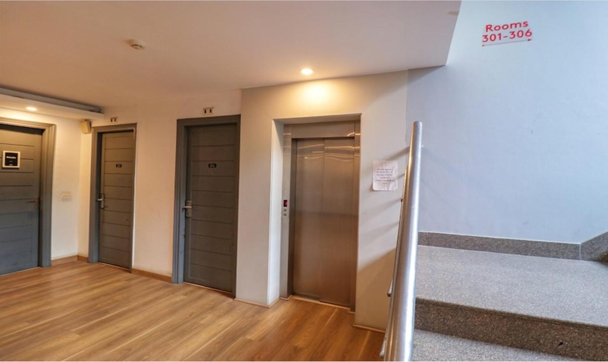 Fabhotel Majestic Jpm I 3* Nova Deli
